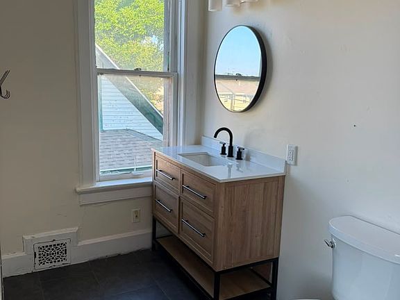 4th image of 1334 N 22nd St