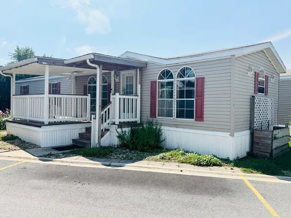 116 Country Dr, La Grange, IL 60525