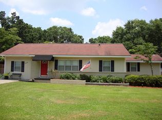 3828 Hawthorne Dr, Mobile, AL 36693