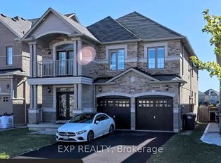 69 Gardenbrooke Trl, Brampton, ON L6P3J3