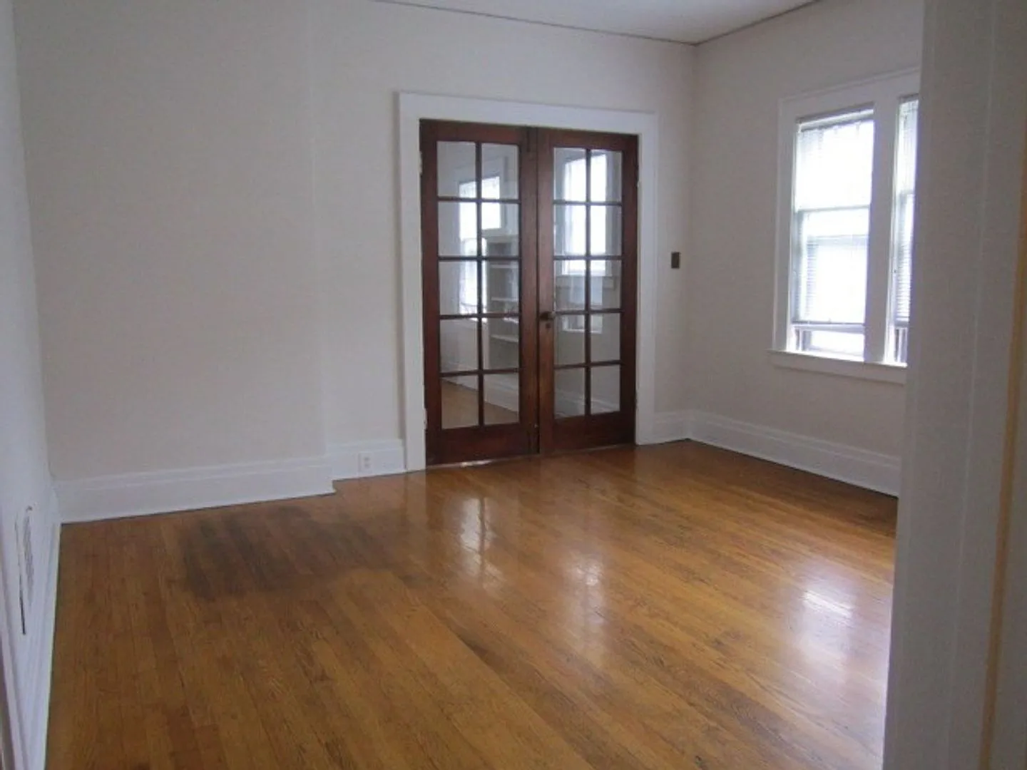 622-24 Euclid Avenue — Photo 2
