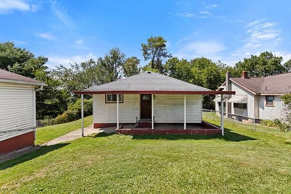 1st image of 286 Riverview Avenue