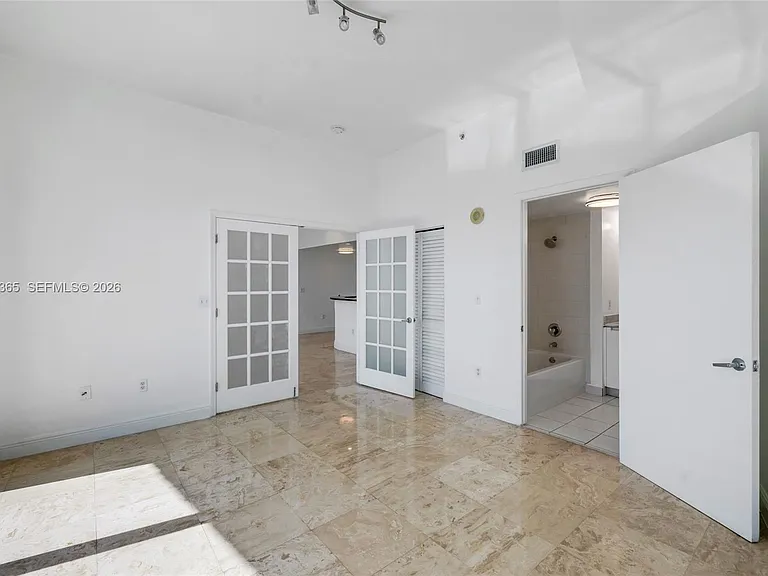 1881 79th Street Cswy #1-2106 — Photo 17
