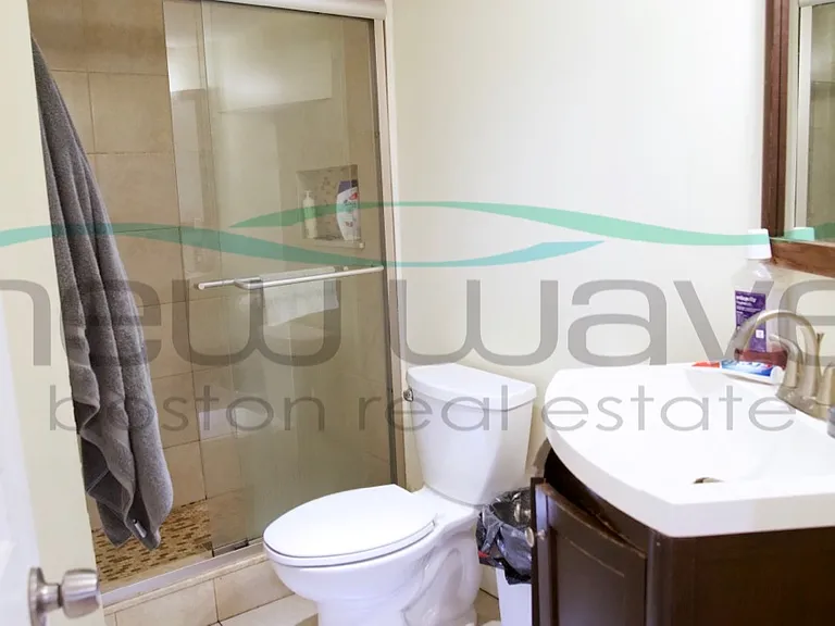 1615 Tremont St #1 — Photo 9