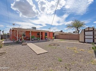 3165 E Silverlake Rd, Tucson, AZ 85713
