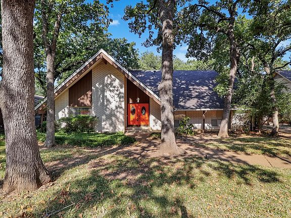 4th image of 3604 Lynnwood Dr