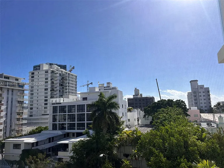 1750 James Ave #5G — Photo 10