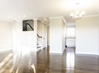 491 Hyde Park Ave, Roslindale, MA 02131