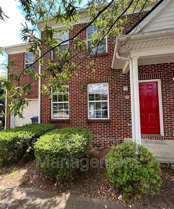1st image of 629 Big Bear Ln