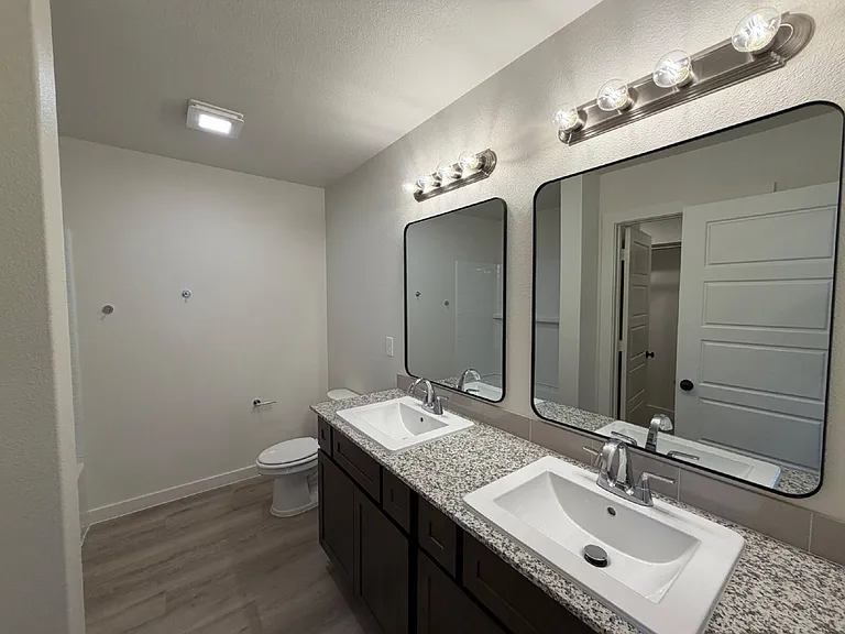1313 Saratoga Ave — Photo 6