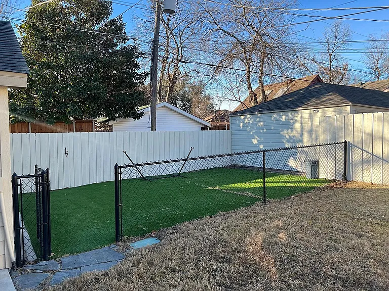 5844 McCommas Blvd — Photo 18