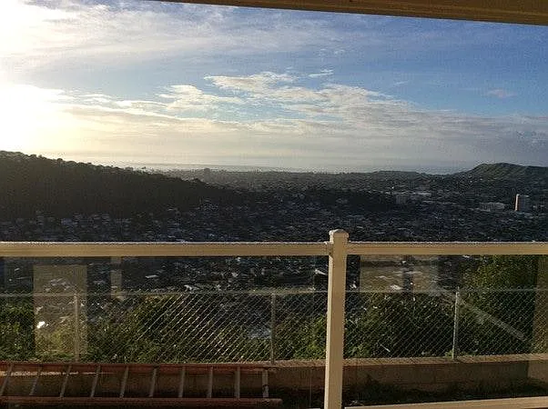3 bed, 1250 sqft, $4,200 — Photo 3
