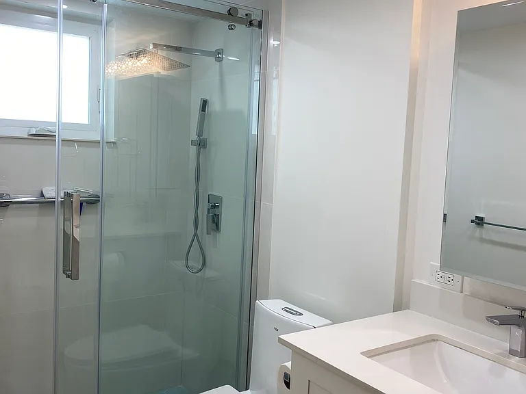 2121 NE 1st Ct #106 — Photo 3