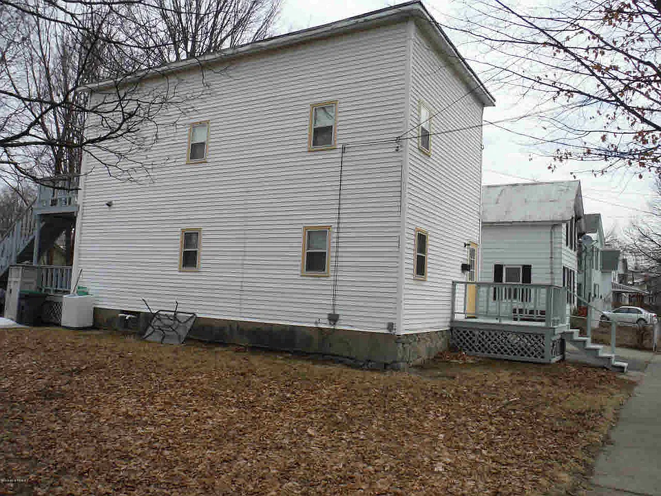 Building Photo 3