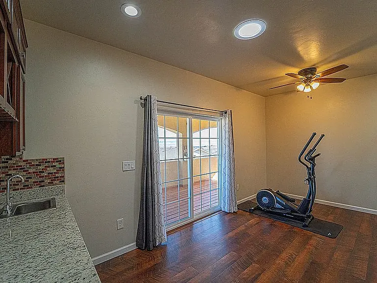 820 Serrano Pointe St NW — Photo 31