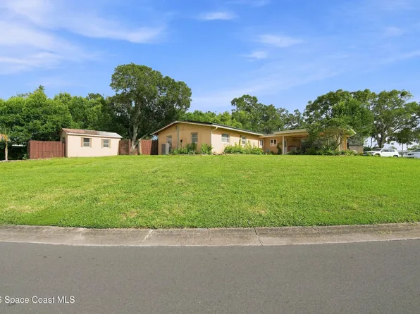 1419 Brook Dr, Titusville, FL 32780