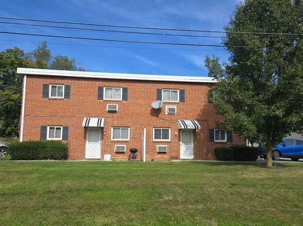 835 High St, 835 High St #B, Chambersburg, PA 17202
