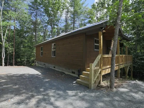 2422 Dickey Rd, Murphy, NC 28906