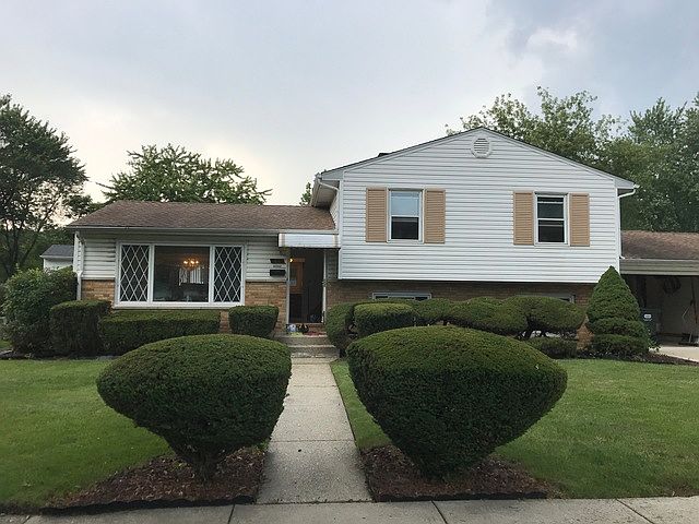 1st image of 44 N Winston Dr