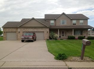 4320 Cayuga Trl, Flint, MI 48532