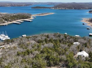 11021 Lathams Landing Rd, Garfield, AR 72732