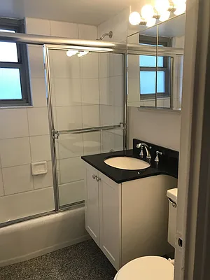 Rented by Carlyle Property Management | media 5