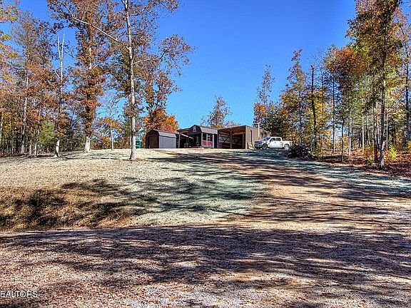 4th image of 4903 Long Rifle Rd