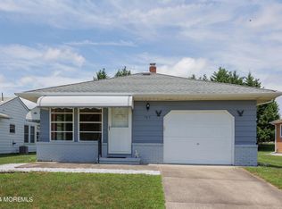 107 Port Royal Dr, Toms River, NJ 08757