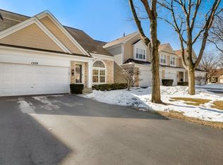1529 Diamond Dr, Hoffman Estates, IL