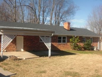 2nd image of 2032 Lynwood Dr