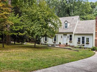 11302 Rumshill Rd, Raleigh, NC 27614