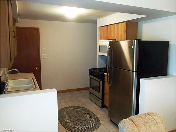 3rd image of 24660 Picone Ln