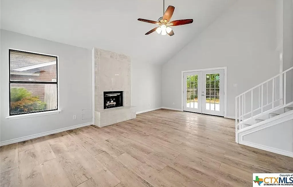 3 bed, 1590 sqft, $2,100 — Photo 4