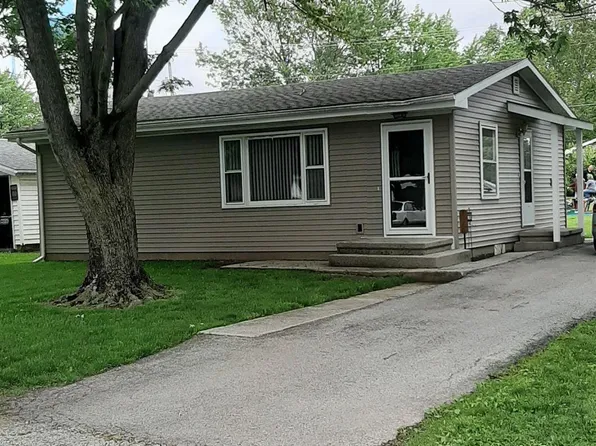 117 Hendricks St, Warren, IN 46792