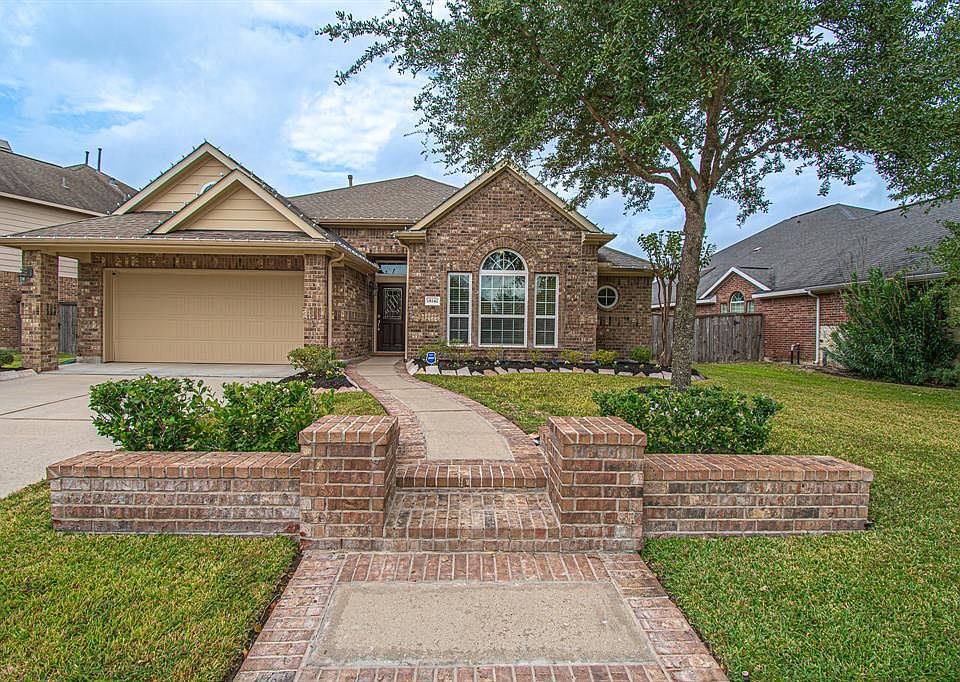 1st image of 18142 Williams Elm Dr