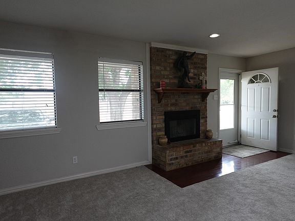 4th image of 1414 W Torrey St