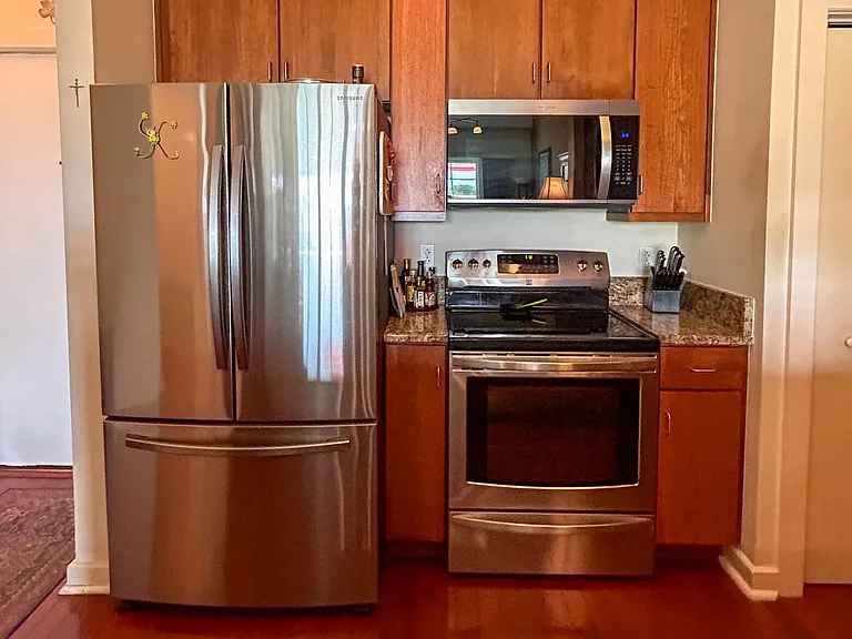 1661 Riverside Ave #410 — Photo 7
