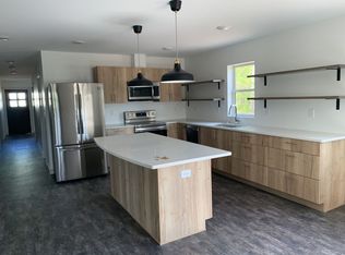 3924 Trinity Rd, Duluth, MN 55811