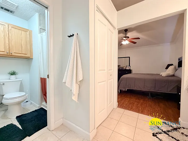 225 Lakeside Ln — Photo 15