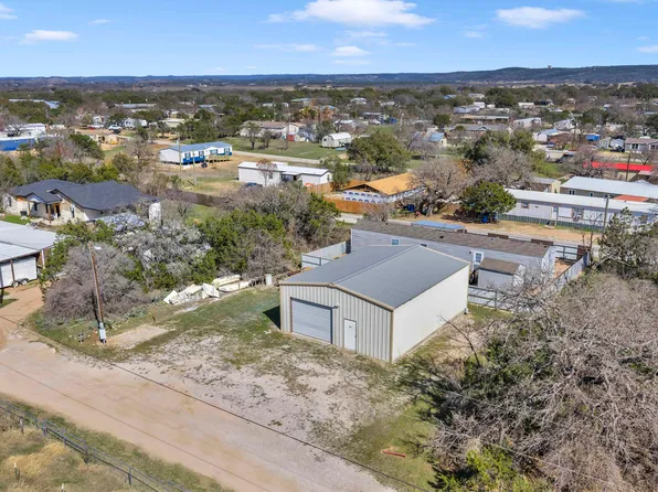 3616 Clover Street, Kingsland, TX 78639