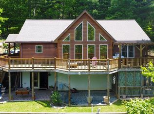 5075 Carsonville Rd, Fries, VA 24330