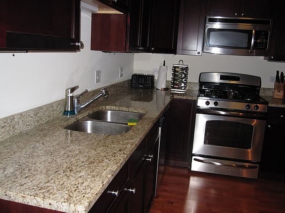 5th image of 1670 Mill St #601