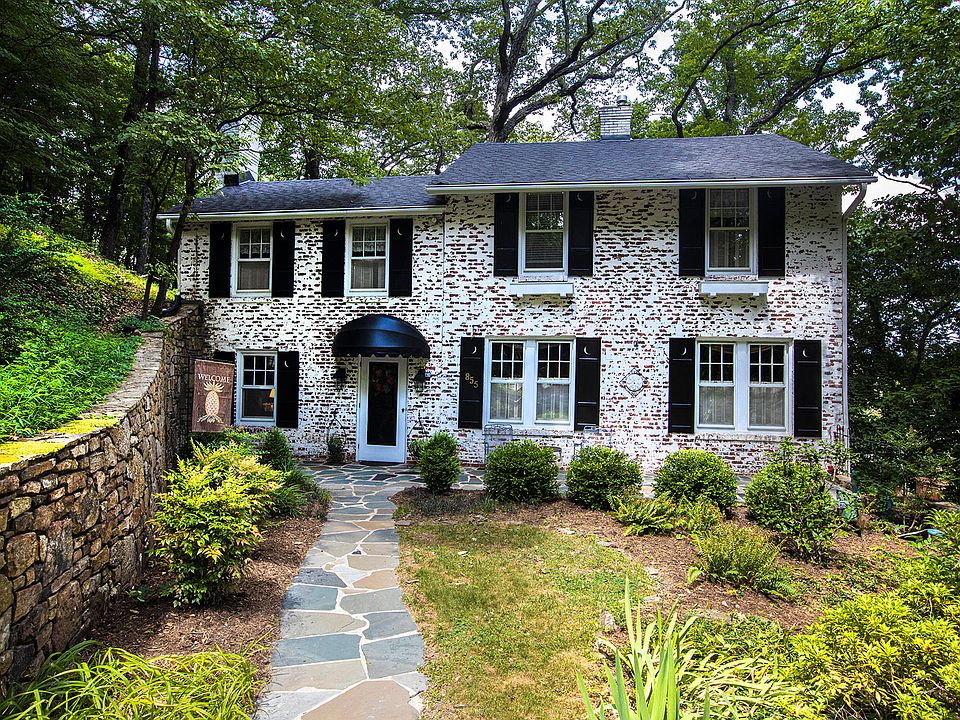 1st image of 855 Woods End Ln SW
