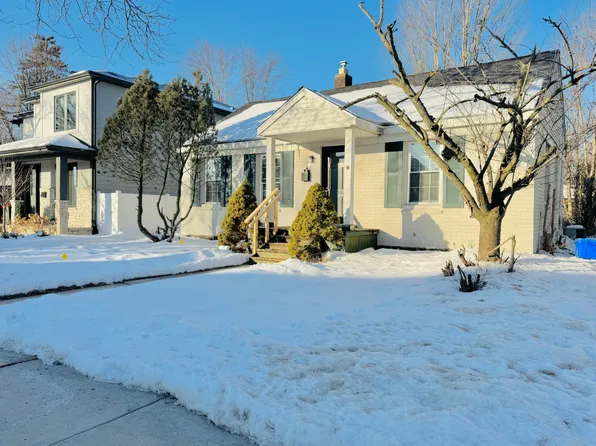 1948 Henrietta St, Birmingham, MI 48009