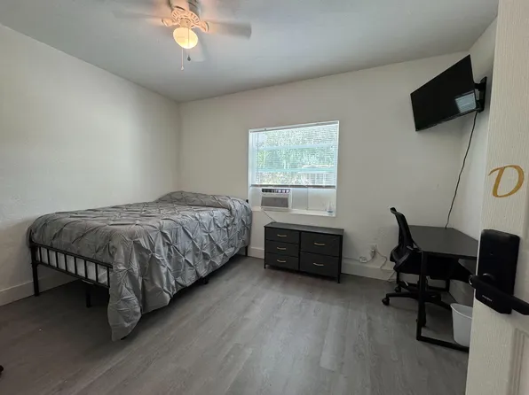(undisclosed Address), Lakeland, FL 33805