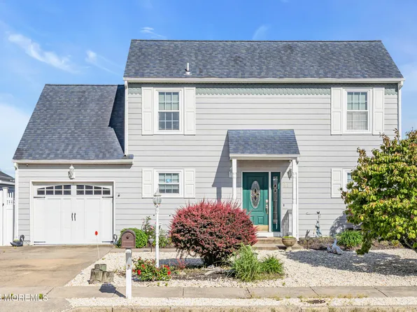 91 Wind Jammer Court, Bayville, NJ 08721
