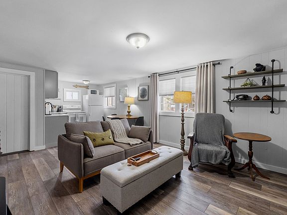 3rd image of 31 Water St #5