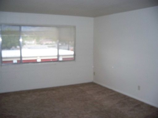 2nd image of 213 Sage St Ste 2