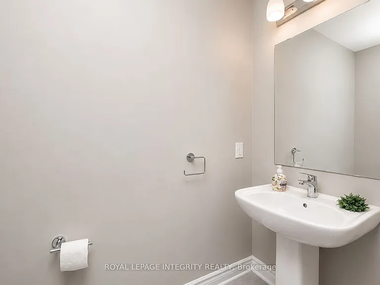 707 Samantha Eastop Ave — Photo 6