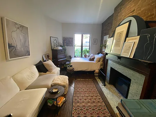 Rented by Guidance Realty Corp. | media 9